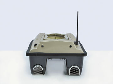 bateau de pêche à télécommande